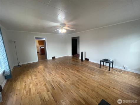 18 Cherry Avenue W Omak WA 98841