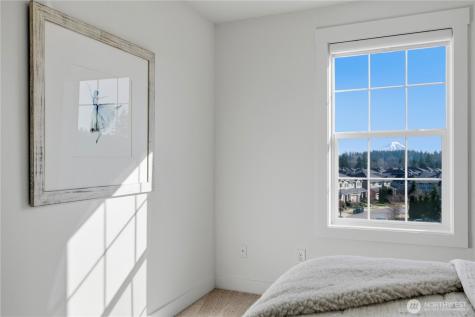 8402 121st Place SE Newcastle WA 98056