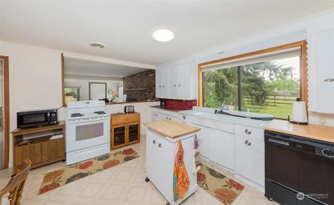 1971 S Montesano Street Westport WA 98595