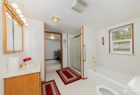 1971 S Montesano Street Westport WA 98595