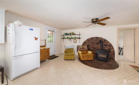 1971 S Montesano Street Westport WA 98595