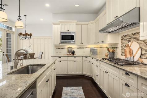 1447 26th Avenue NE Issaquah WA 98029