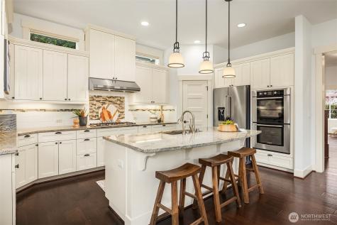 1447 26th Avenue NE Issaquah WA 98029