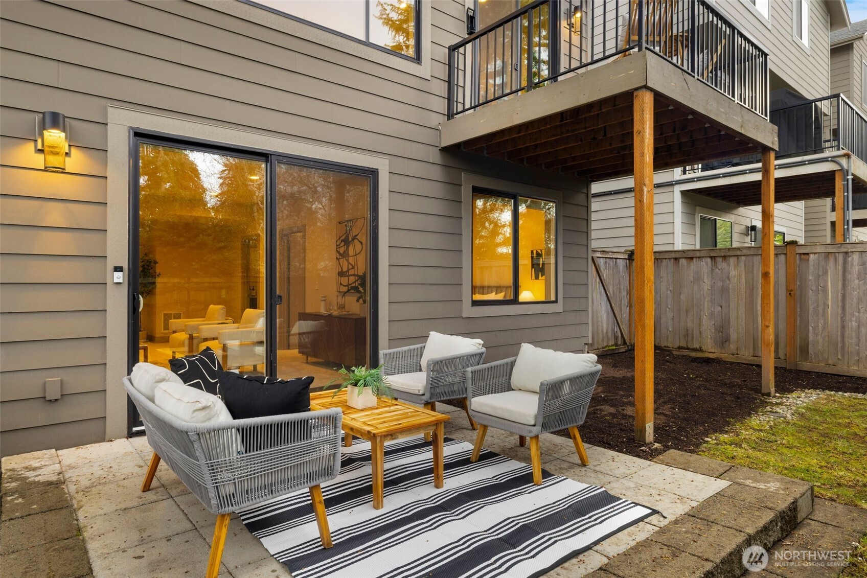 14118 74th Court NE Kirkland WA 98034