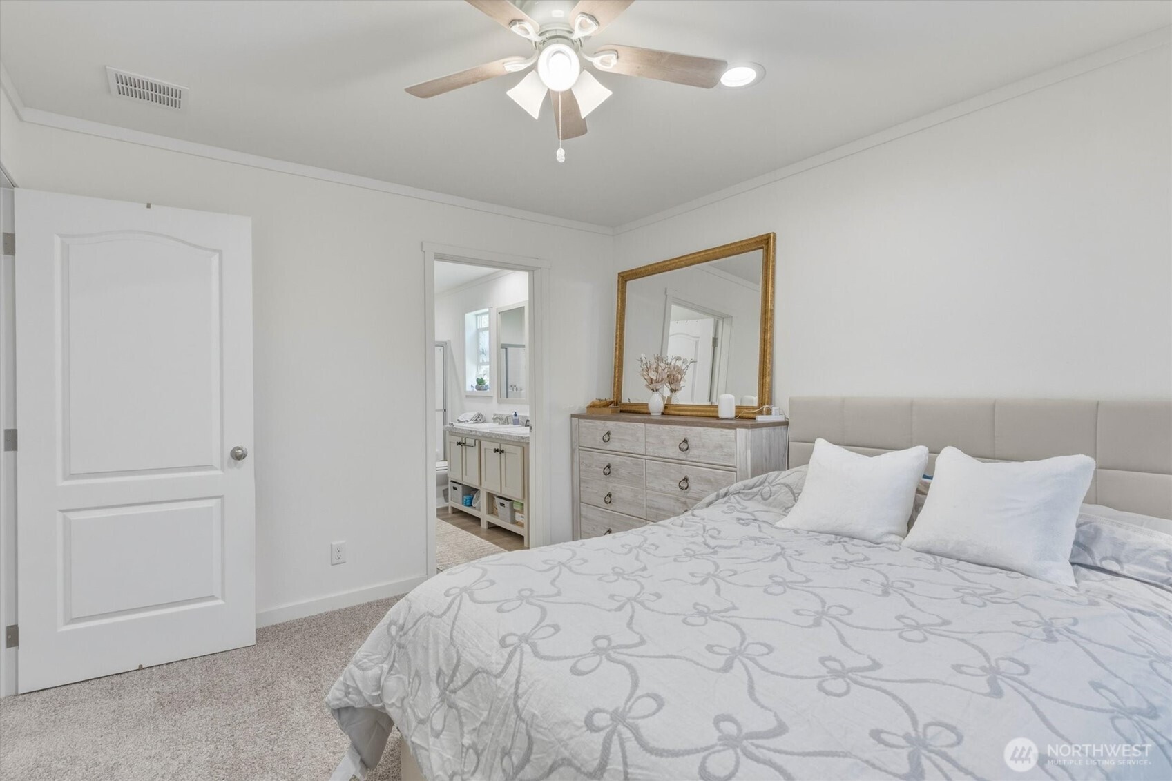 403 Rons Court Kelso WA 98626