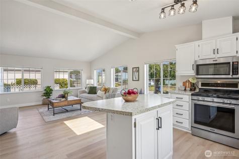 2610 E Section Street Mount Vernon WA 98274