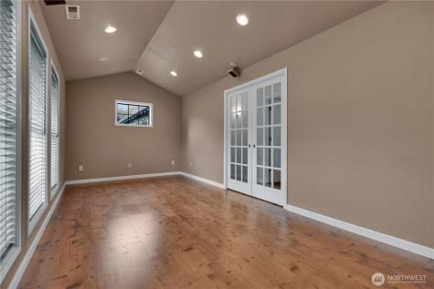24040 146th Place SE Kent WA 98042