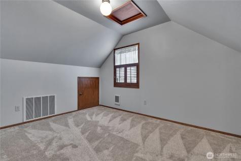 24040 146th Place SE Kent WA 98042