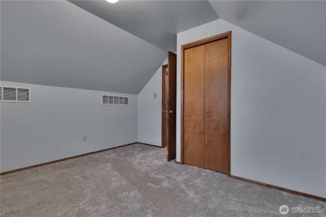 24040 146th Place SE Kent WA 98042