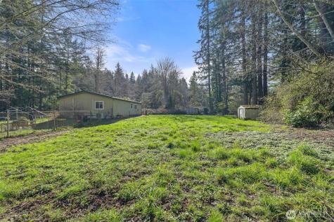 10030 NW Pioneer Road Seabeck WA 98380