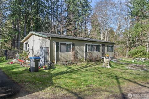 10030 NW Pioneer Road Seabeck WA 98380