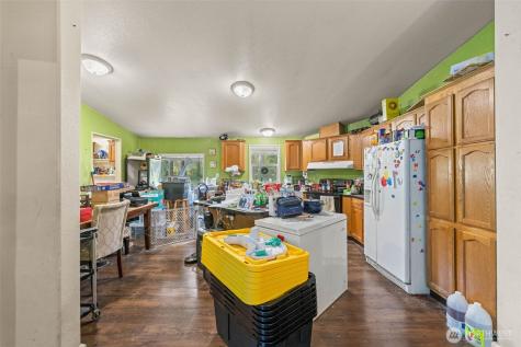 10030 NW Pioneer Road Seabeck WA 98380