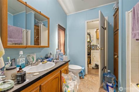10030 NW Pioneer Road Seabeck WA 98380