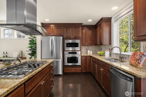 10508 SE 10th Court Bellevue WA 98004