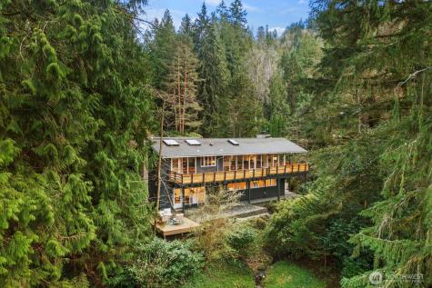 1520 Sycamore Drive SE Issaquah WA 98027