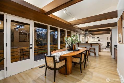1520 Sycamore Drive SE Issaquah WA 98027
