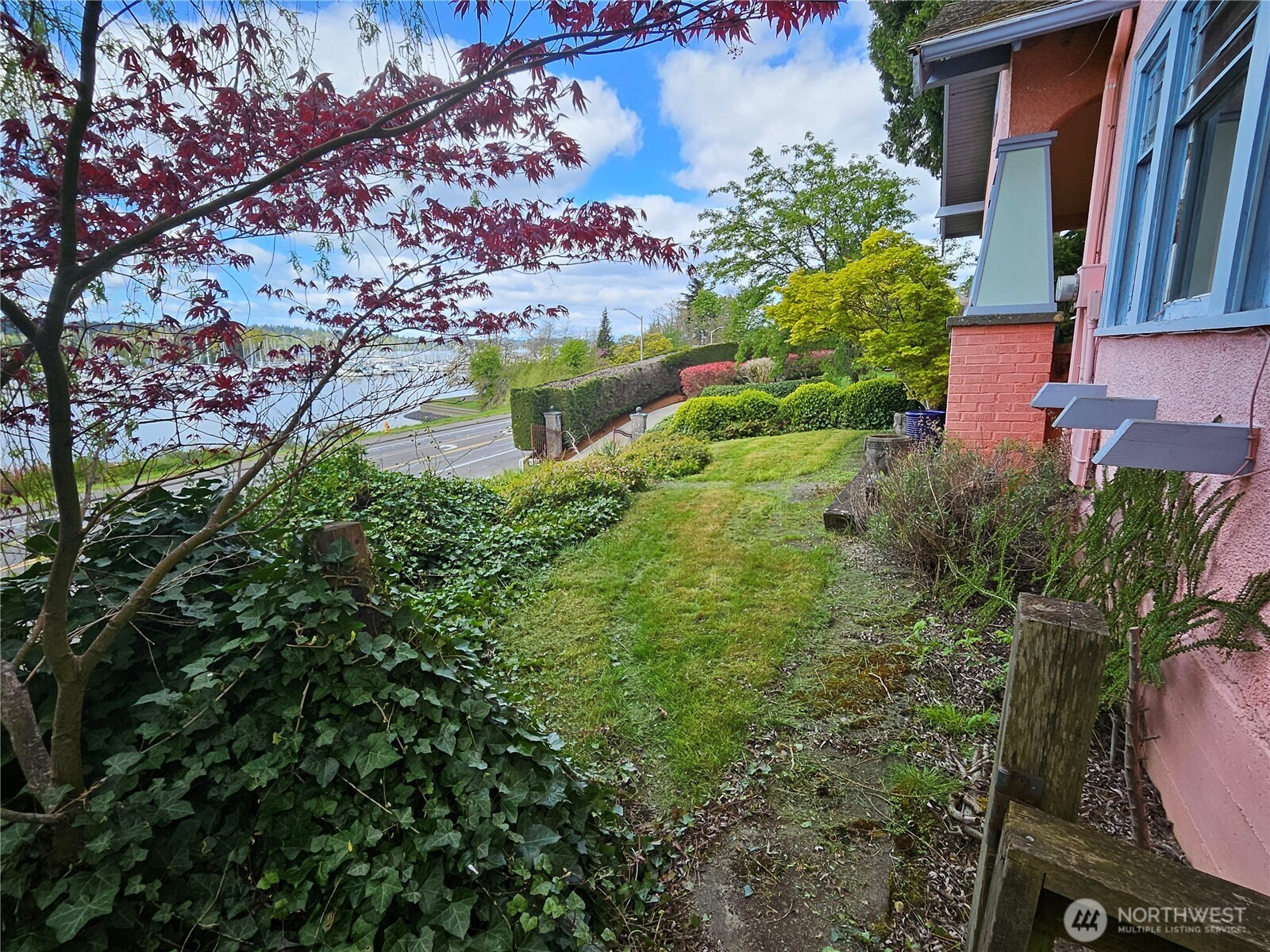 1130 East Bay Drive NE Olympia WA 98506