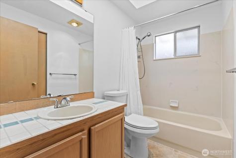 5036 NE 21st Street Renton WA 98059