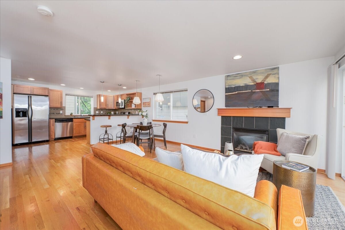 1145 N 91st Street Seattle WA 98103