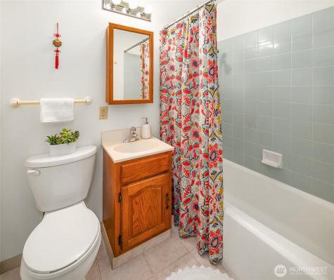10408 238th Way SE Issaquah WA 98027