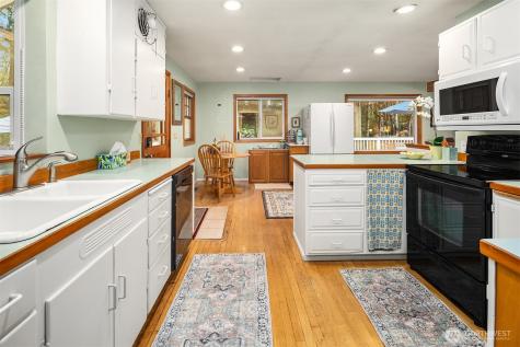 10408 238th Way SE Issaquah WA 98027