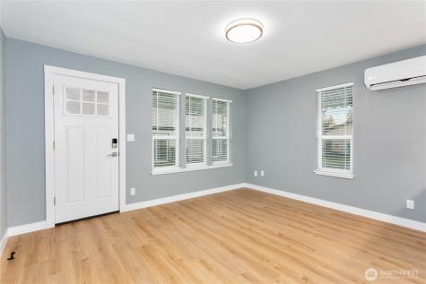 516 11th Street NW Puyallup WA 98371
