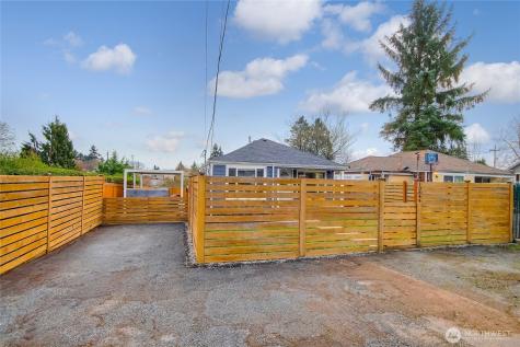 10644 2nd Place SW Seattle WA 98146
