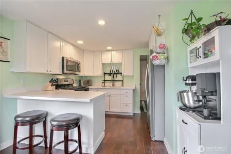 10644 2nd Place SW Seattle WA 98146