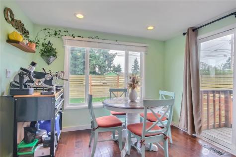 10644 2nd Place SW Seattle WA 98146