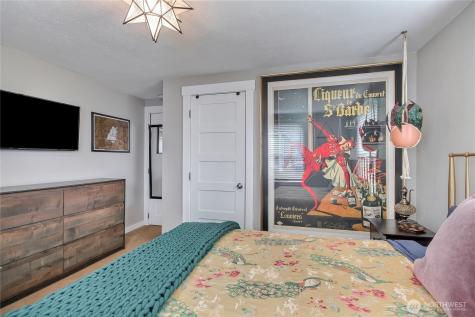 10644 2nd Place SW Seattle WA 98146
