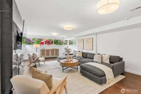 4105 96th Avenue SE Mercer Island WA 98040