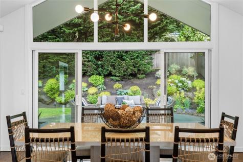 4105 96th Avenue SE Mercer Island WA 98040