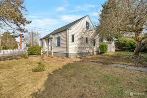1815 Cedar Tacoma WA 98405