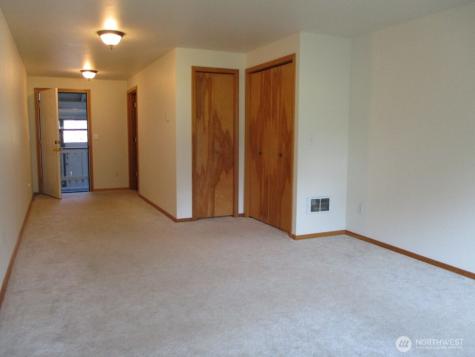 448 Octopus Avenue NE Ocean Shores WA 98569