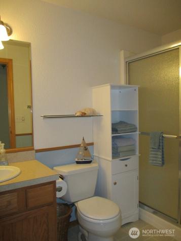 448 Octopus Avenue NE Ocean Shores WA 98569