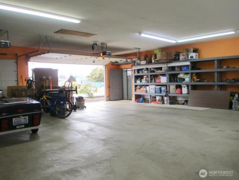 448 Octopus Avenue NE Ocean Shores WA 98569