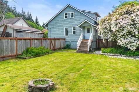 1102 Tecumseh Street Aberdeen WA 98520