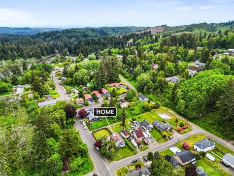 1102 Tecumseh Street Aberdeen WA 98520