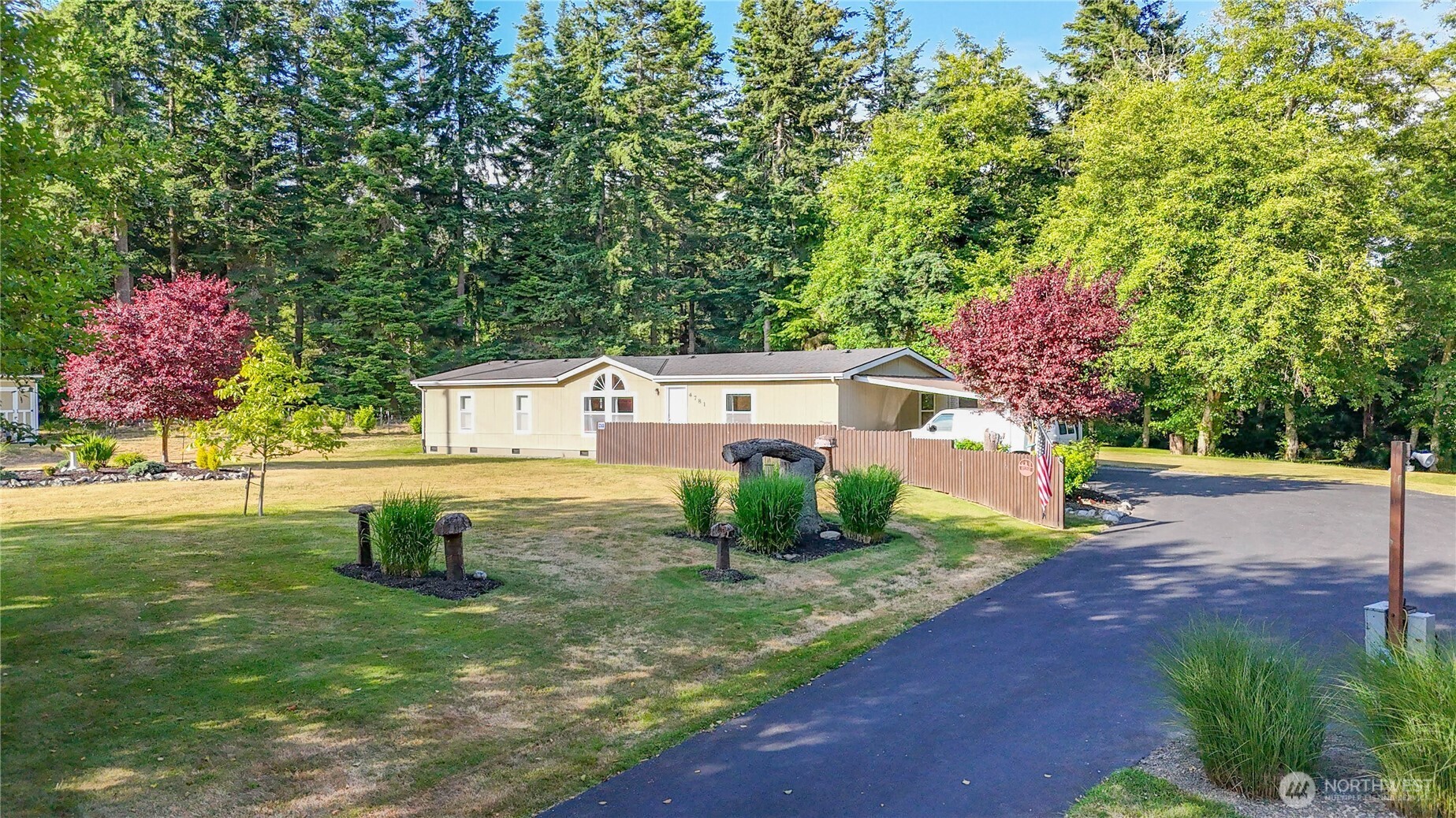 4781 Smugglers Cove Road Freeland WA 98249