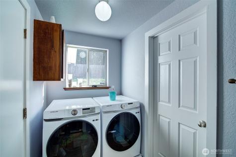 8410 162nd Street Court E Puyallup WA 98375