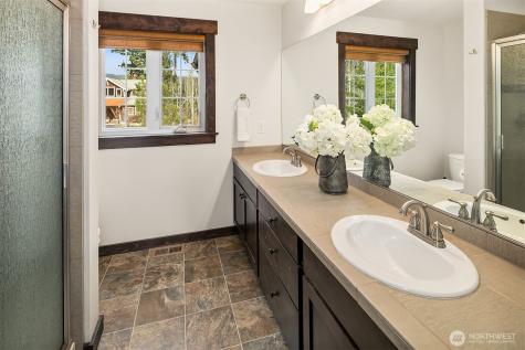 100 Black Nugget Lane Cle Elum WA 98922