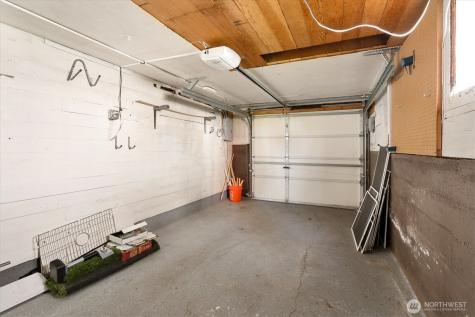 8311 19th Avenue NW Seattle WA 98117