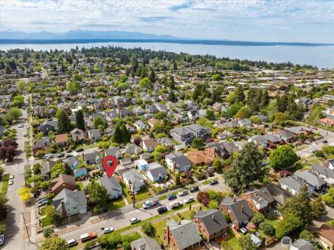 8311 19th Avenue NW Seattle WA 98117