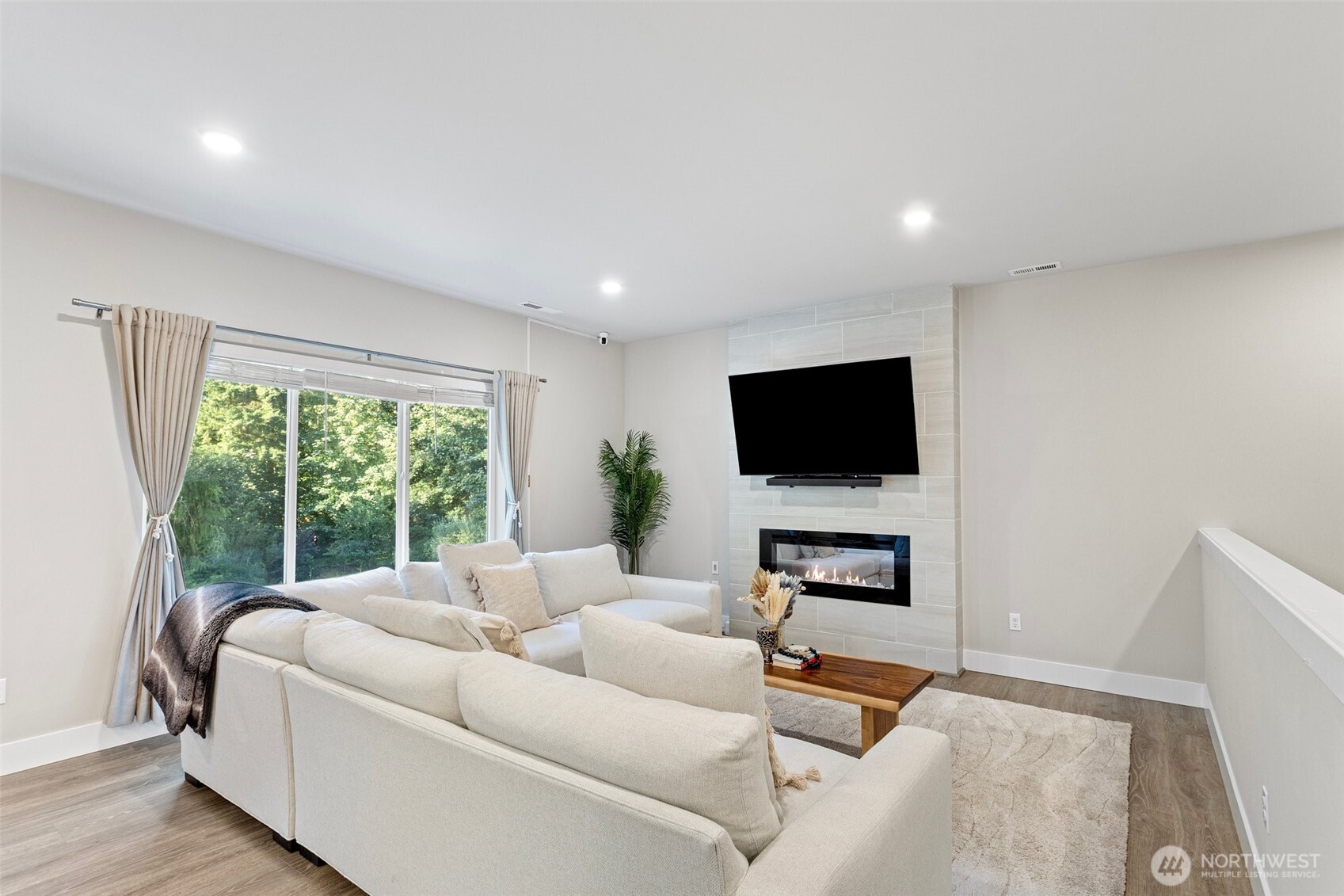 2128 229th Place SW Bothell WA 98021