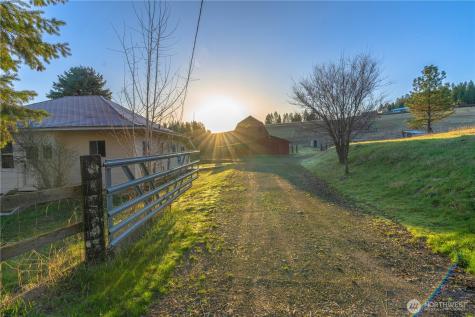 20016 N Sands Road Colbert WA 99005