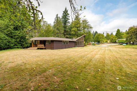 16694 Mountain View Road Mount Vernon WA 98274