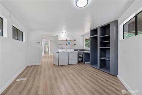 16694 Mountain View Road Mount Vernon WA 98274