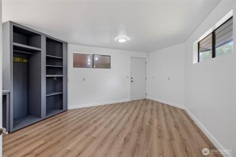 16694 Mountain View Road Mount Vernon WA 98274