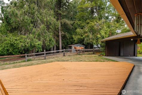 16694 Mountain View Road Mount Vernon WA 98274