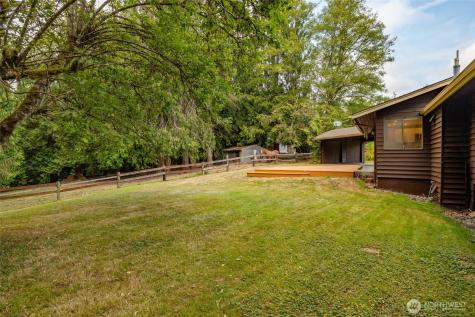 16694 Mountain View Road Mount Vernon WA 98274